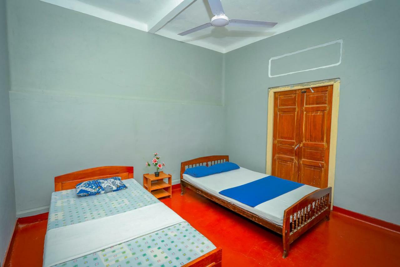 Jaffna Premier Inn Dış mekan fotoğraf
